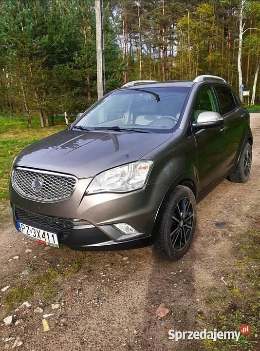 Szary Używany 2012 Ssangyong (KGM) Korando SUV | 17 900 zł (Uczciwa cena) - Obraz 1/4