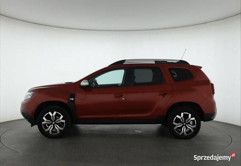 Używany Dacia Duster 2022 Bordowy SUV
