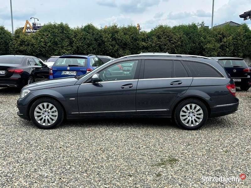 Szary Używany 2007 Mercedes C220 Kombi | 24 490 zł (Uczciwa cena) - Obraz 1/4