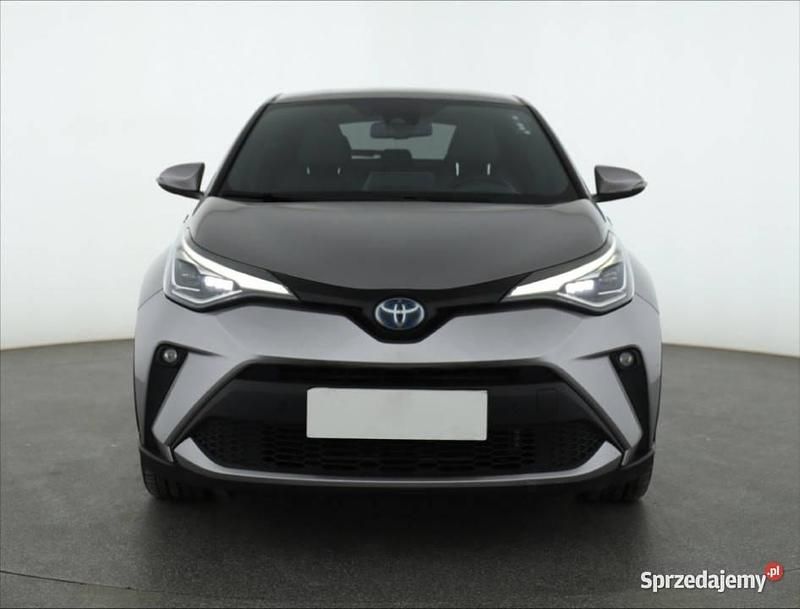 Szary Używany 2021 Toyota C-HR SUV | 93 999 zł (Uczciwa cena) - Obraz 1/4