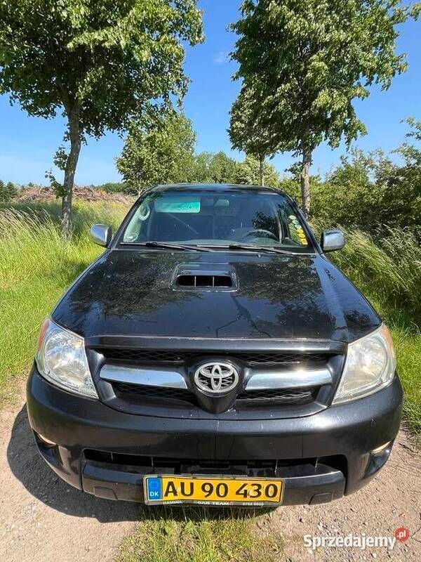 Czarny Używany 2009 Toyota HiLux Pickup | 43 000 zł - Obraz 1/4