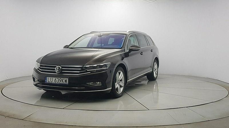 Używany VW Passat Elegance 150 KM (110 kW) 2020 Czarny Kombi