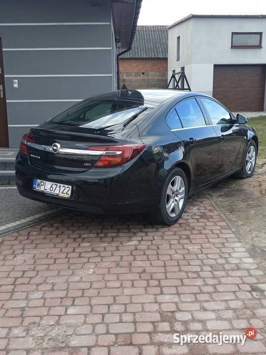 Czarny Używany 2016 Opel Insignia Sedan/Limuzyna | 29 999 zł (Super Cena) - Obraz 1/4