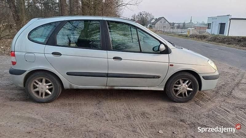 Używany 2002 Renault Scénic Minivan | 2500 zł (Uczciwa cena) - Obraz 1/3