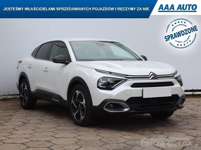 Używany Citroën C4 X 2023 Biały SUV