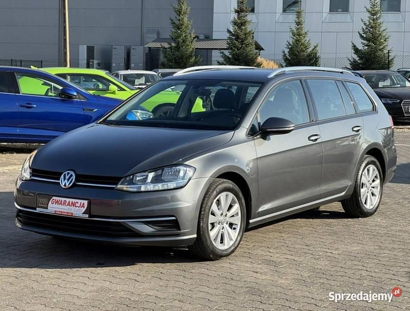 Używany VW Golf VII 110 KM (80 kW) 2018 Szary Kombi