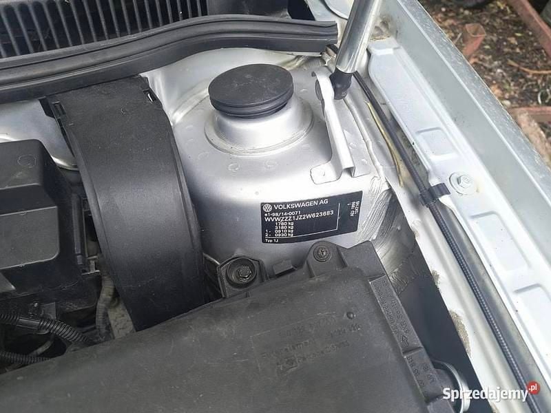 Używany 2002 VW Bora Sedan/Limuzyna | 3700 zł (Uczciwa cena) - Obraz 1/4
