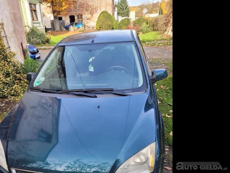 Używany Ford Focus 2007 Butelkowa zieleń Hatchback