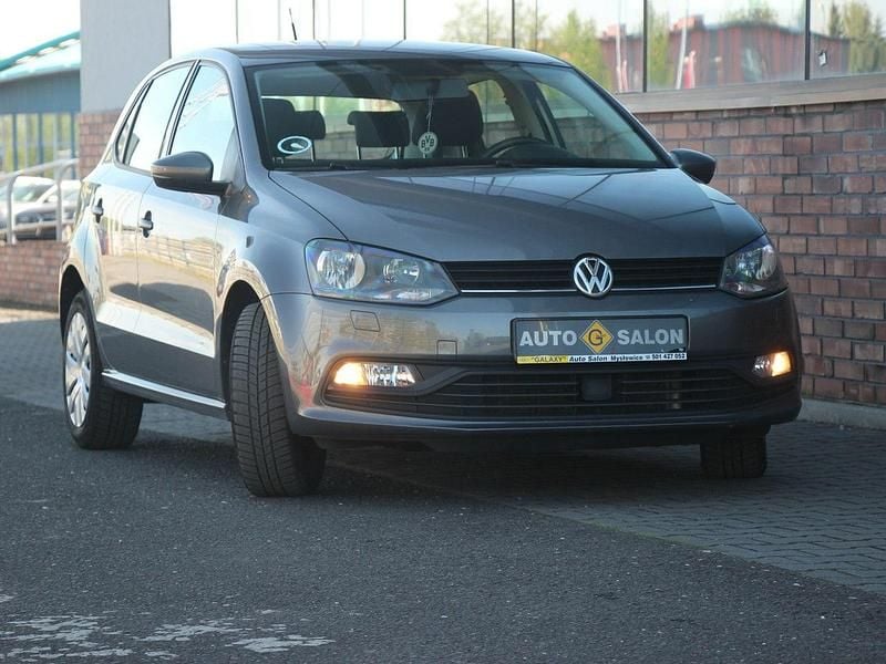 Używany VW Polo 60 KM (44 kW) 2014 Szary (metalik, perła) Hatchback