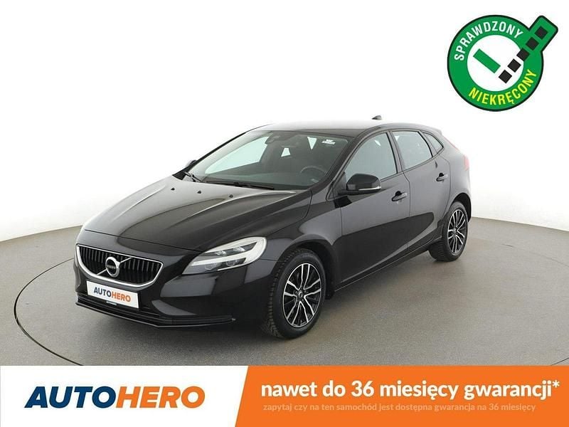 Czarny Używany 2019 Volvo V40 Kombi | 59 900 zł (Uczciwa cena) - Obraz 1/4