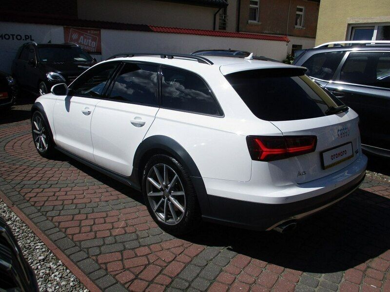 Używany Audi A6 Allroad 320 KM (235 kW) 2018 Biały Kombi