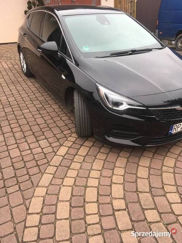 Czarny Używany 2020 Opel Astra Hatchback | 58 000 zł (Drogi) - Obraz 1/4