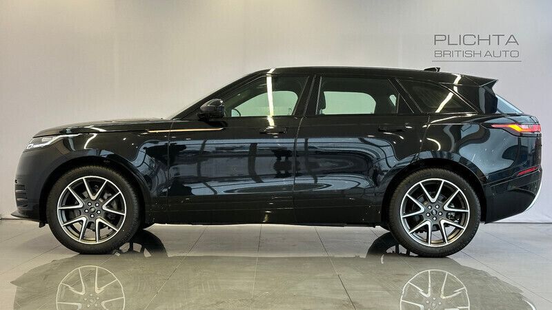 Używany Land Rover Range Rover Velar SE Dynamic 250 KM (183 kW) 2022 Santorini black SUV