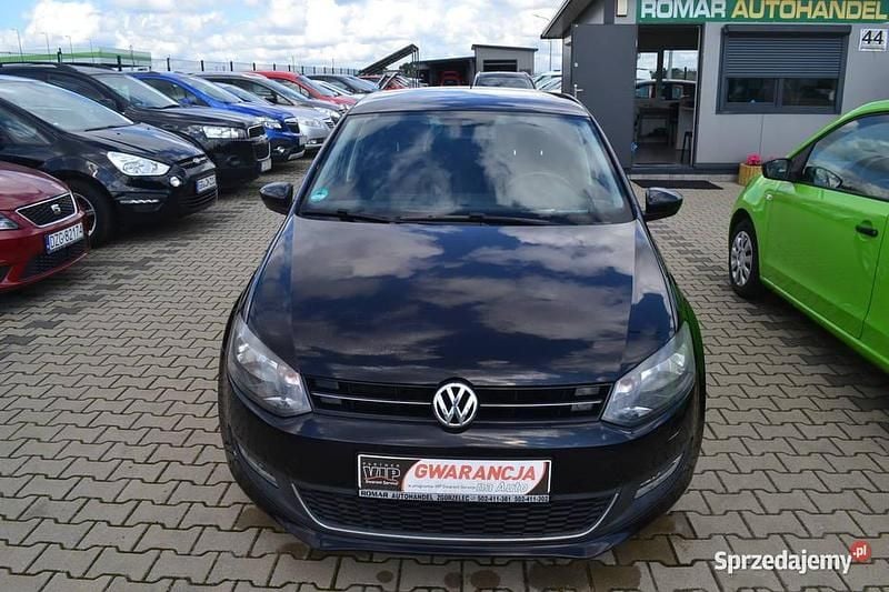 Czarny Używany 2014 VW Polo Hatchback | 24 600 zł (Dobra cena) - Obraz 1/4