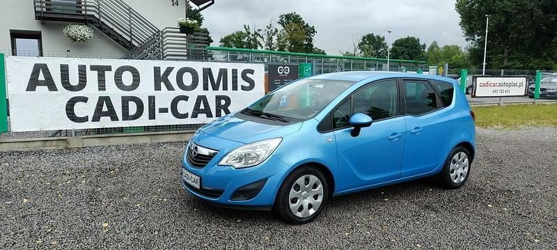 Niebieski (metalik) Używany 2010 Opel Meriva Minivan | 19 900 zł (Uczciwa cena) - Obraz 1/4