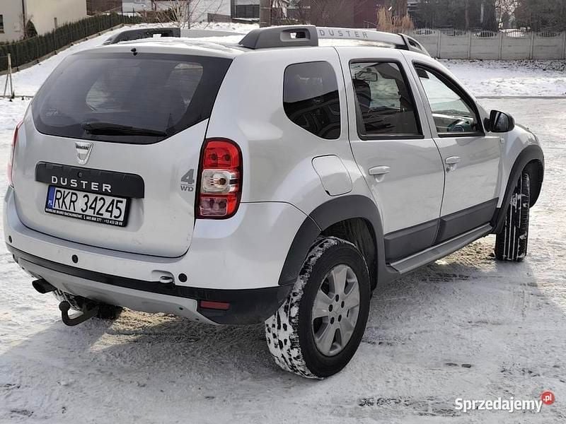 Srebrny Używany 2017 Dacia Duster SUV | 39 900 zł (Dobra cena) - Obraz 1/4