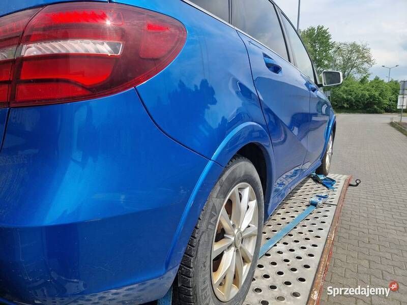 Używany Mercedes B250e 131 kW (179 KM) 2018 Minivan
