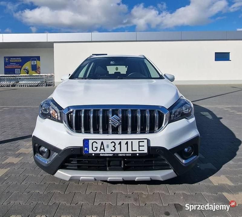 Używany Suzuki SX4 S-Cross 140 KM (102 kW) 2019 Biały SUV