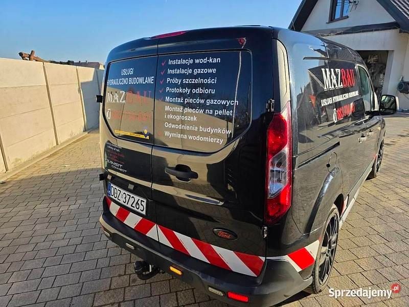 Czarny Używany 2014 Ford Transit Connect Minivan | 23 900 zł (Uczciwa cena) - Obraz 1/4