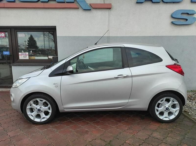 Używany Ford Ka 69 KM (50 kW) 2012 Srebrny (metalik) Hatchback