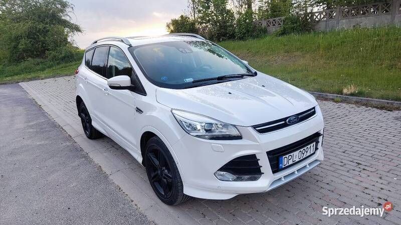 Biały Używany 2016 Ford Kuga SUV | 57 000 zł (Uczciwa cena) - Obraz 1/4