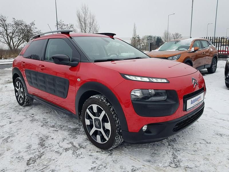 Używany Citroën C4 Cactus 99 KM (72 kW) 2015 Czerwony Hatchback