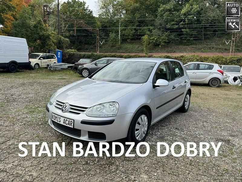 Srebrny Używany 2005 VW Golf IV Trendline Hatchback | 11 500 zł (Drogi) - Obraz 1/4