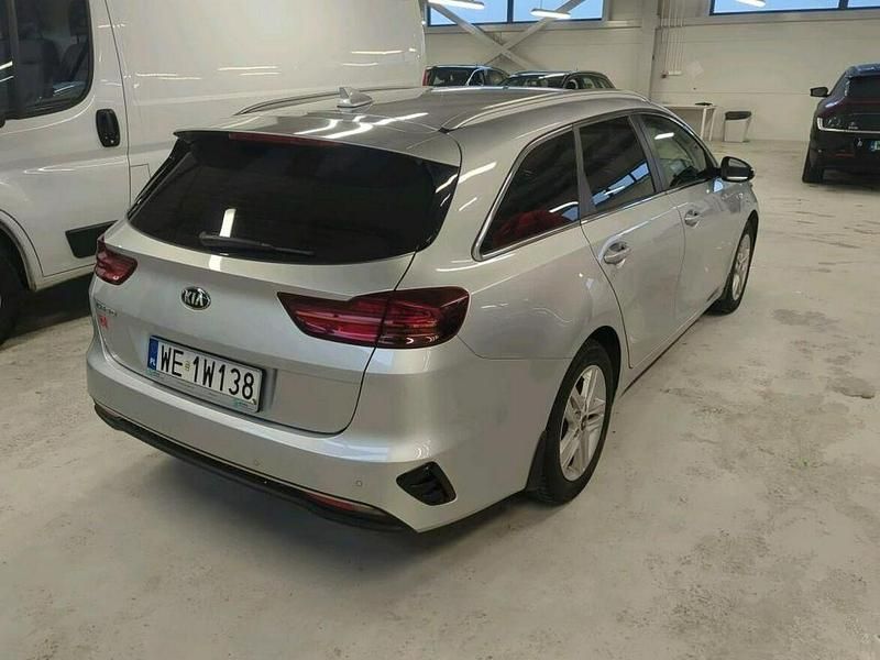 Używany Kia Ceed 2020 Srebrny Hatchback
