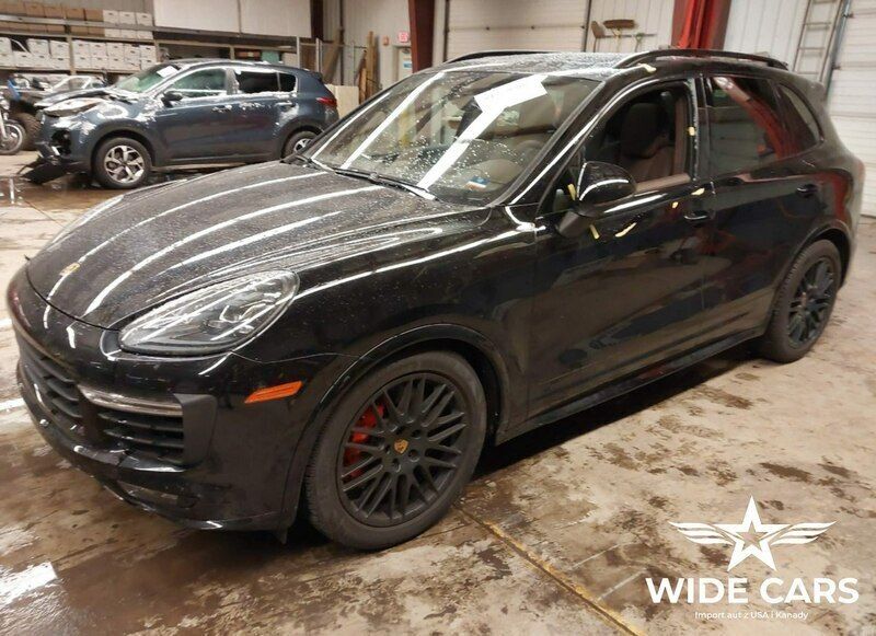 Czarny (metalik) Używany 2016 Porsche Cayenne SUV | 71 900 zł - Obraz 1/4