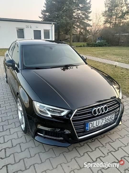 Używany 2017 Audi A3 S-Line Sedan/Limuzyna | 47 800 zł (Dobra cena) - Obraz 1/4