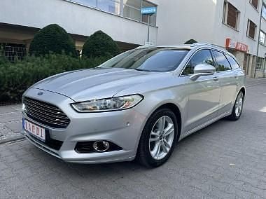 Srebrny (metalik, perła) Używany 2015 Ford Mondeo Kombi | 39 900 zł (Uczciwa cena) - Obraz 1/4