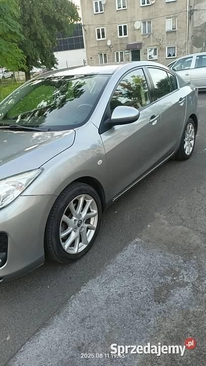 Używany Mazda 3 2012 Srebrny Sedan/Limuzyna