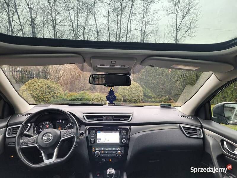 Używany 2017 Nissan Qashqai SUV | 65 000 zł (Drogi) - Obraz 1/4
