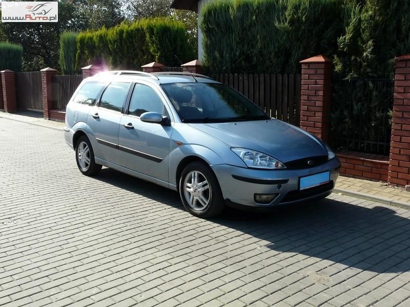 Używany Ford Focus 145 KM (106 kW) 2004 Niebieski Sedan/Limuzyna