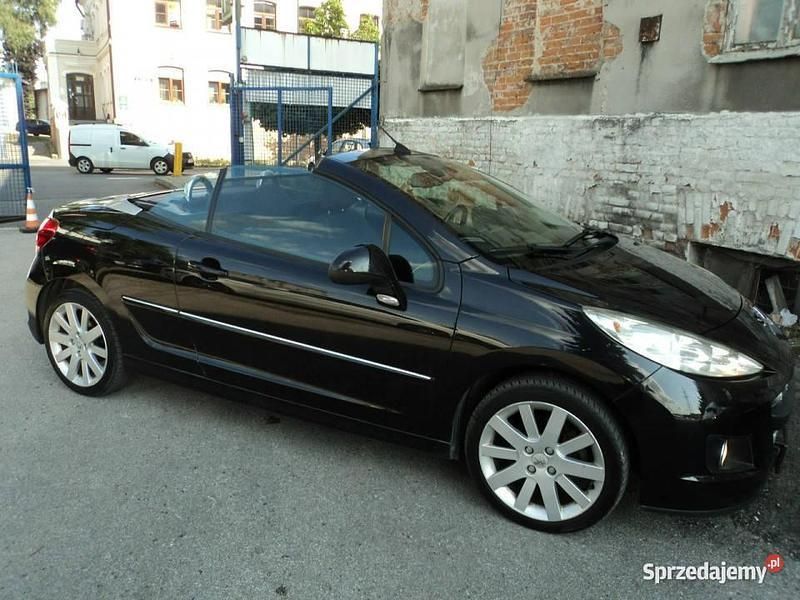 Grafitowy (metalik) Używany 2010 Peugeot 207 Kabriolet | 11 000 zł - Obraz 1/4