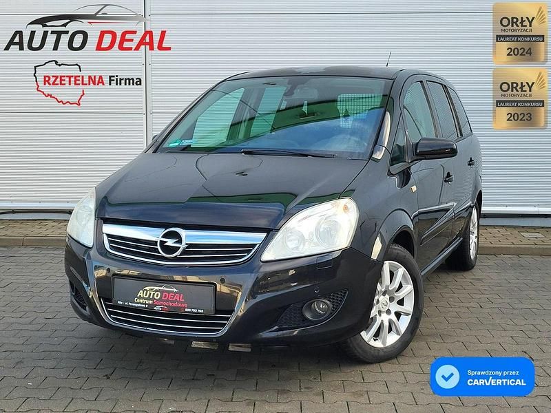 Używany Opel Zafira 140 KM (102 kW) 2009 Czarny Minivan