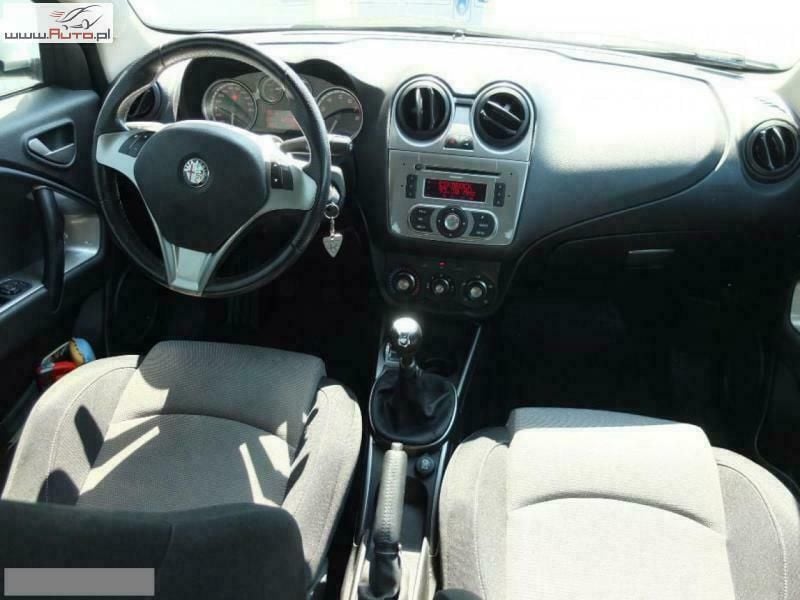 Używany Alfa Romeo MiTo Progression 78 KM (57 kW) 2009 Srebrny (metalik) Hatchback