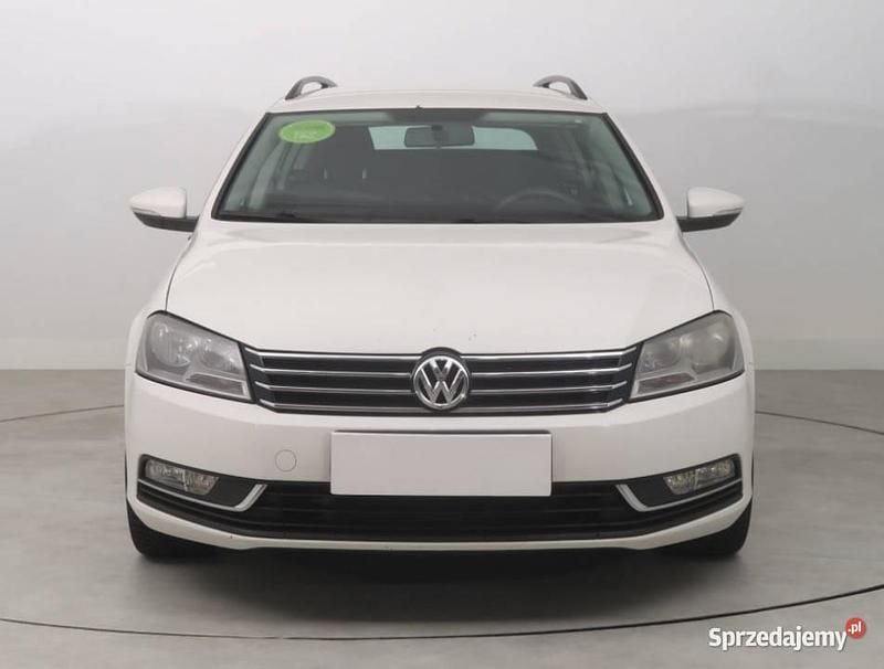 Biały Używany 2013 VW Passat Kombi | 23 999 zł (Super Cena) - Obraz 1/4