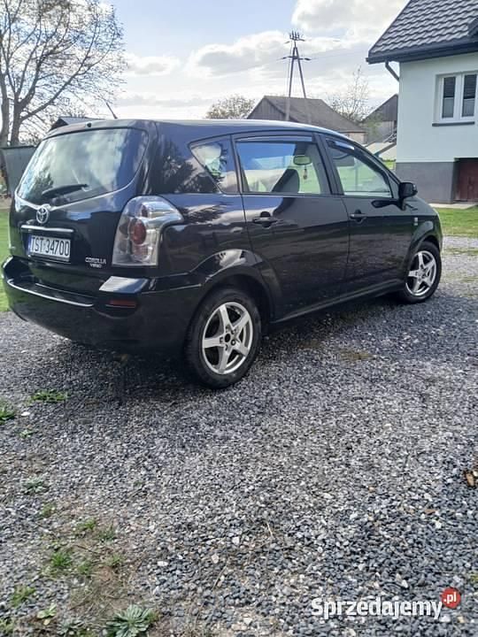 Używany Toyota Verso 2005 Minivan