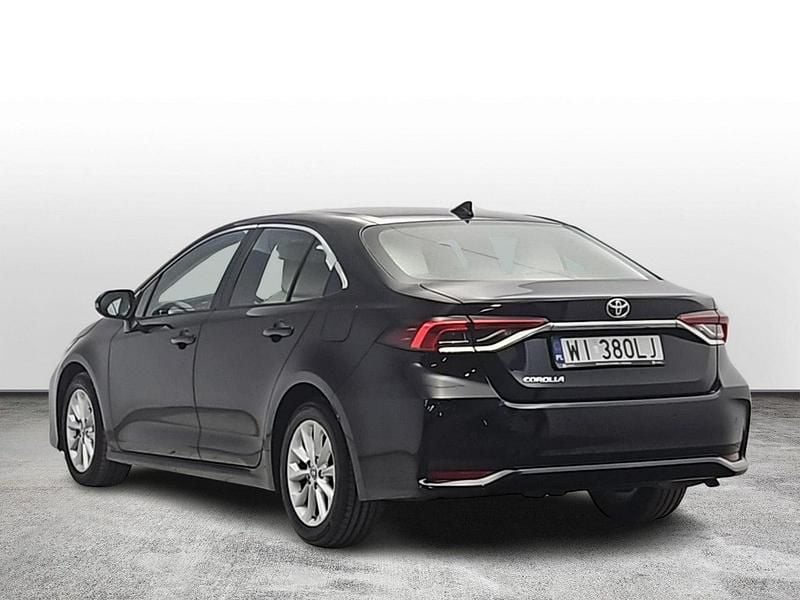 Używany Toyota Corolla Comfort 132 KM (97 kW) 2020 Czarny Sedan/Limuzyna