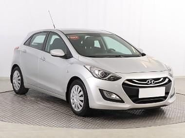 Srebrny Używany 2015 Hyundai i30 Hatchback | 39 999 zł (Uczciwa cena) - Obraz 1/4