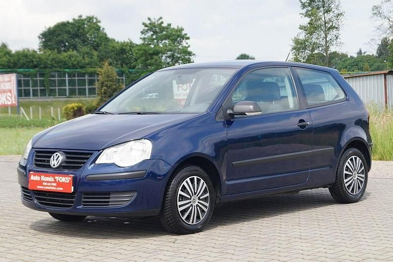 Niebieski ciemny (metalik) Używany 2005 VW Polo Hatchback | 9800 zł (Uczciwa cena) - Obraz 1/4