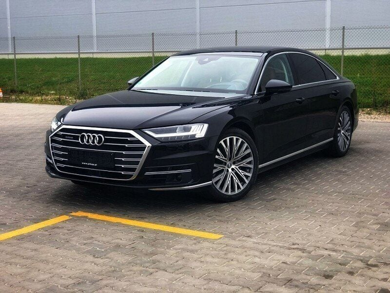 Używany Audi A8 286 KM (210 kW) 2019 Czarny (metalik) Sedan/Limuzyna