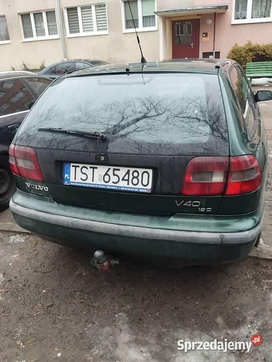 Używany Volvo V40 2000 Zielony Kombi