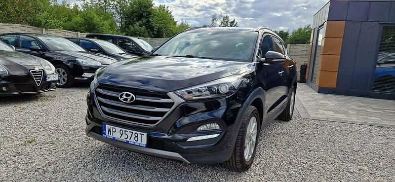 Używany Hyundai Tucson 132 KM (97 kW) 2016 Czarny (metalik) SUV