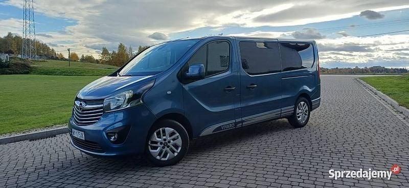 Niebieski Używany 2017 Opel Vivaro Van | 66 900 zł (Uczciwa cena) - Obraz 1/4