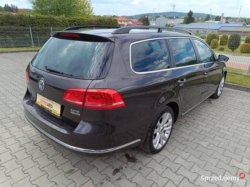 Używany VW Passat 2012 Czarny Sedan/Limuzyna