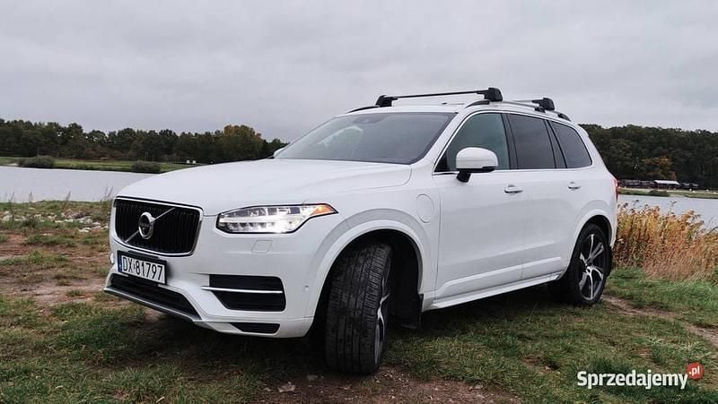 Biały Używany 2016 Volvo XC90 Momentum SUV | 91 000 zł (Super Cena) - Obraz 1/4