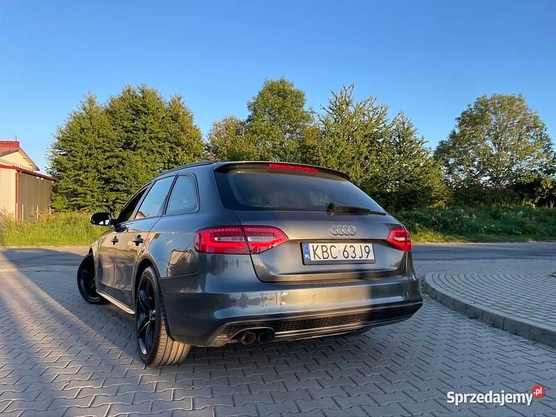 Używany Audi A4 2013 Grafitowy Kombi