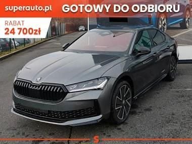Szary Nowe 2025 Skoda Superb SportLine Sedan/Limuzyna | 196 700 zł (Super Cena) - Obraz 1/4